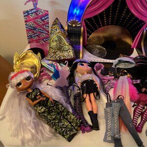 LOL SurpriseOMG Remix 2020 Collector Edition Jukebox  4 dolls